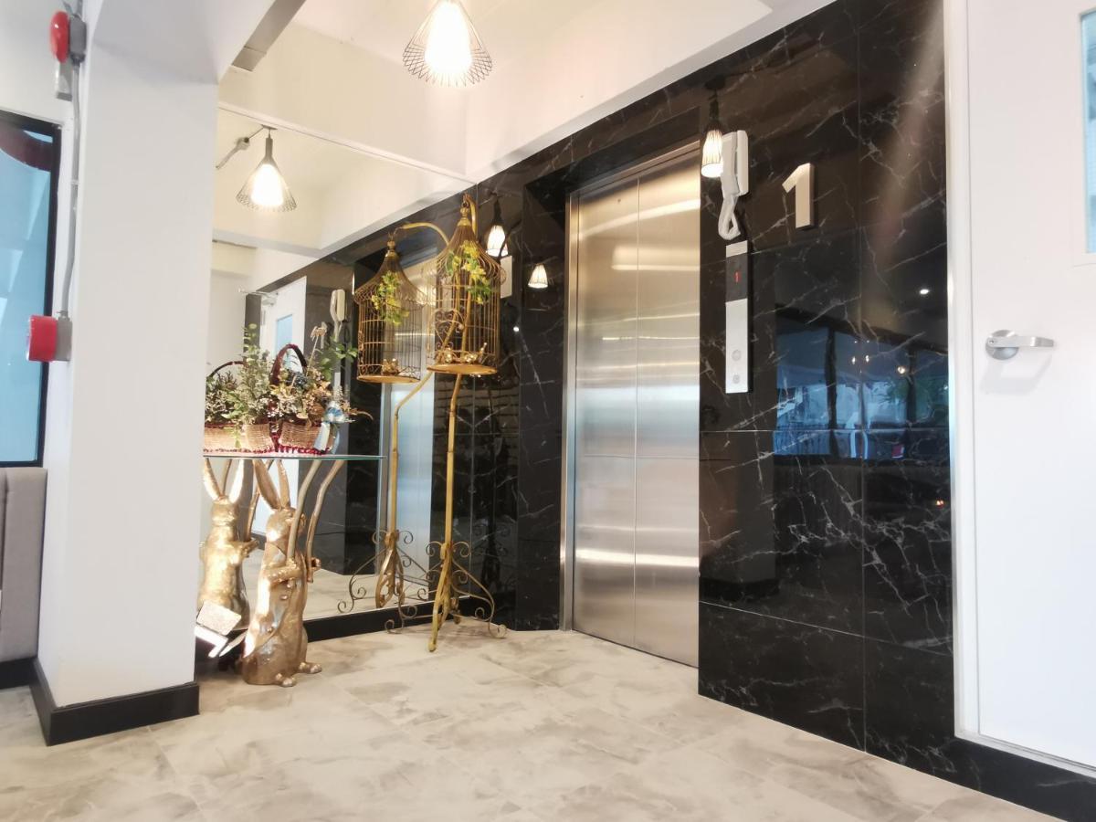 Abc@48 Hotel & Service Apartment Банкок Екстериор снимка