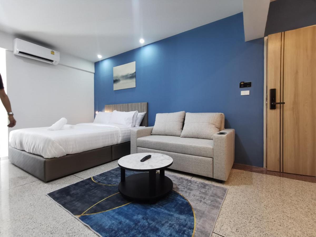 Abc@48 Hotel & Service Apartment Банкок Екстериор снимка